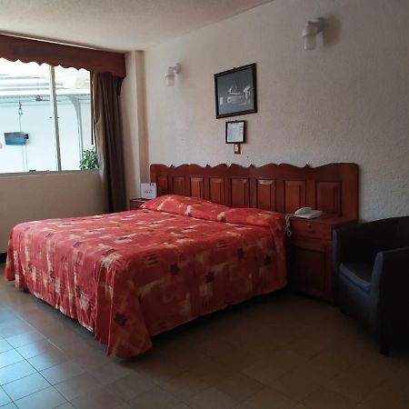 Hotel Cabildos 타파출라 외부 사진