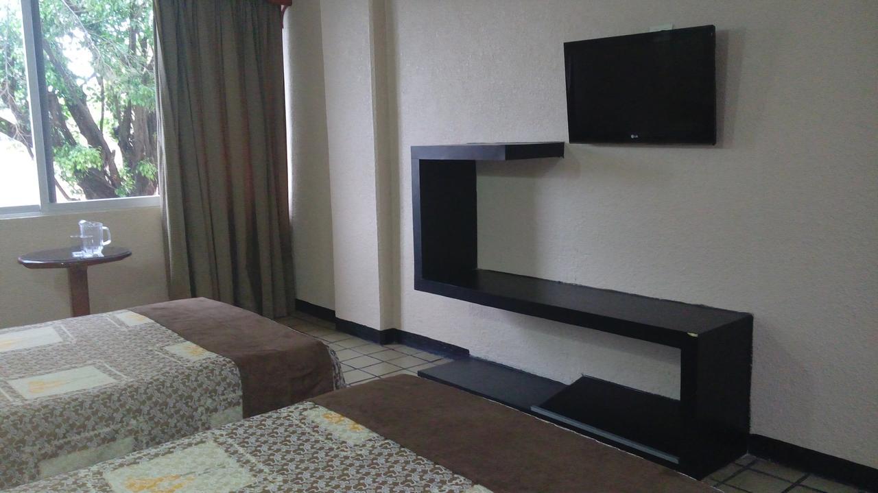 Hotel Cabildos 타파출라 외부 사진