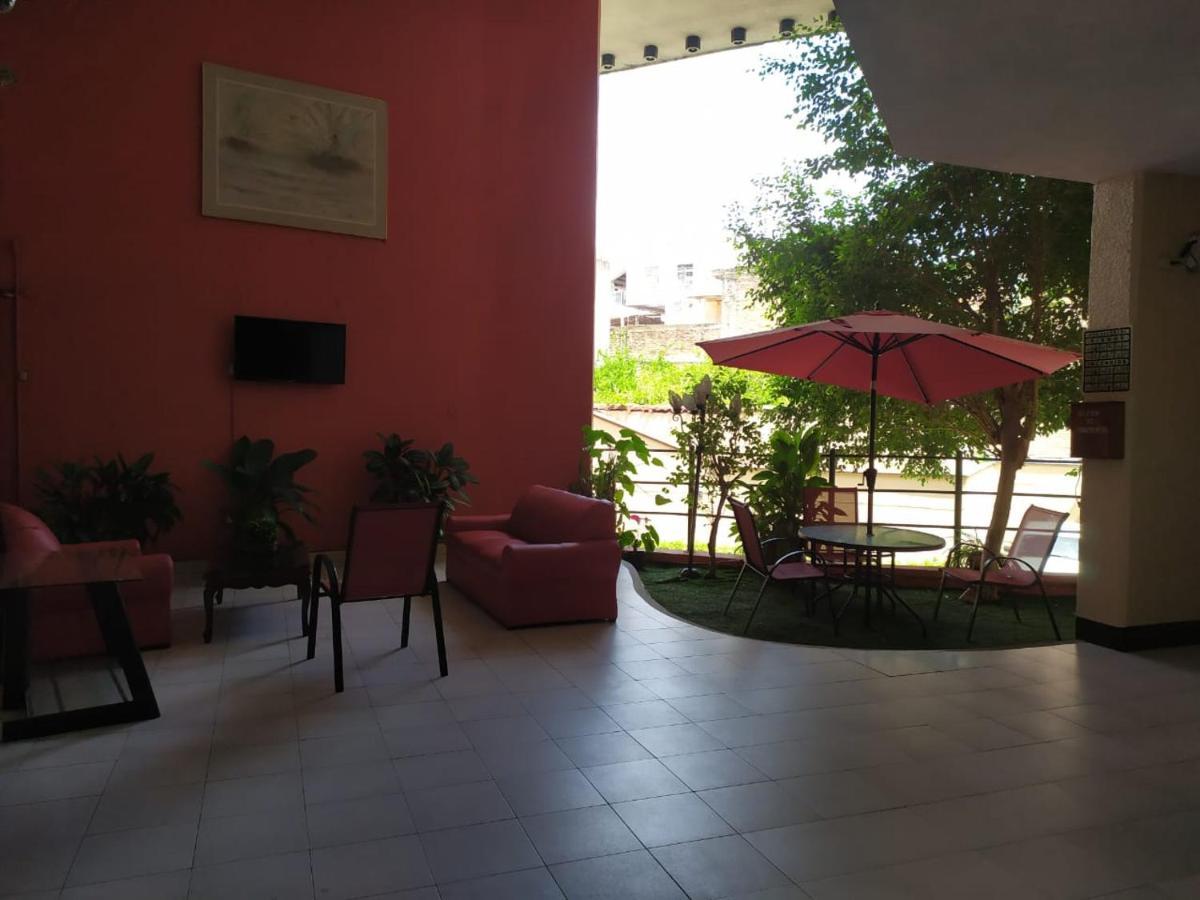Hotel Cabildos 타파출라 외부 사진
