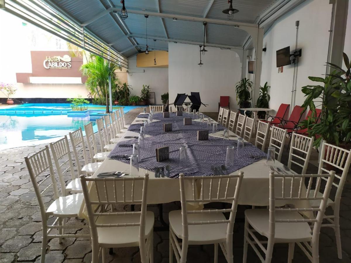 Hotel Cabildos 타파출라 외부 사진