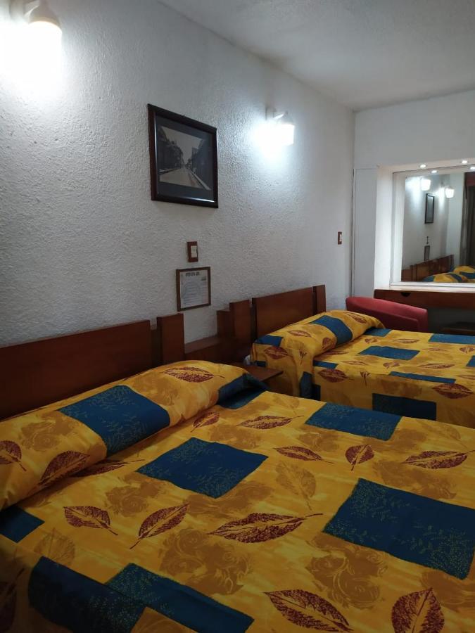 Hotel Cabildos 타파출라 외부 사진